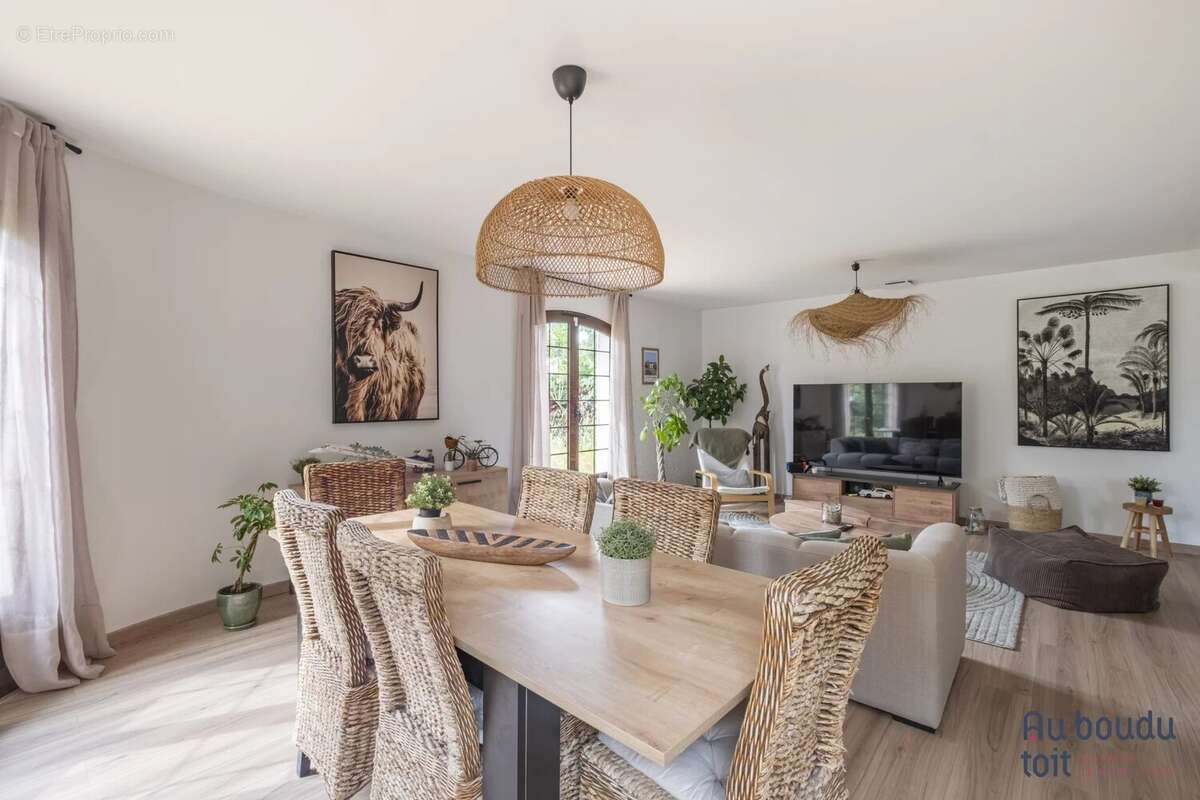 Maison à AUCAMVILLE
