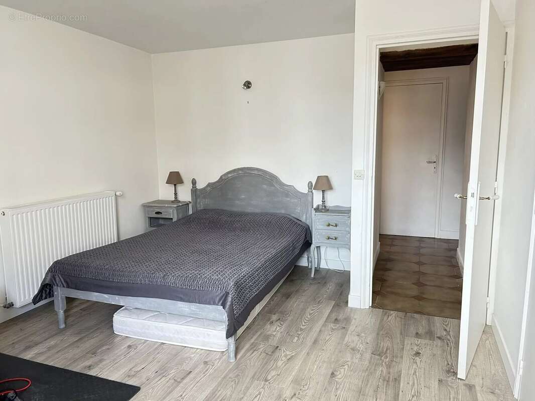 Maison à AUBETERRE-SUR-DRONNE