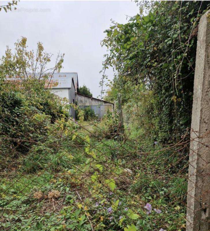 Maison à LANDELLES-ET-COUPIGNY