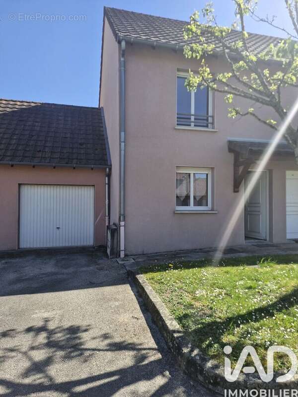 Photo 2 - Maison à LUX