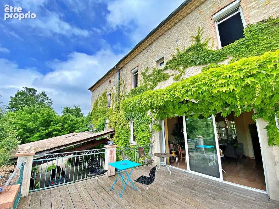 Façade vue terrasse - Maison à CREST