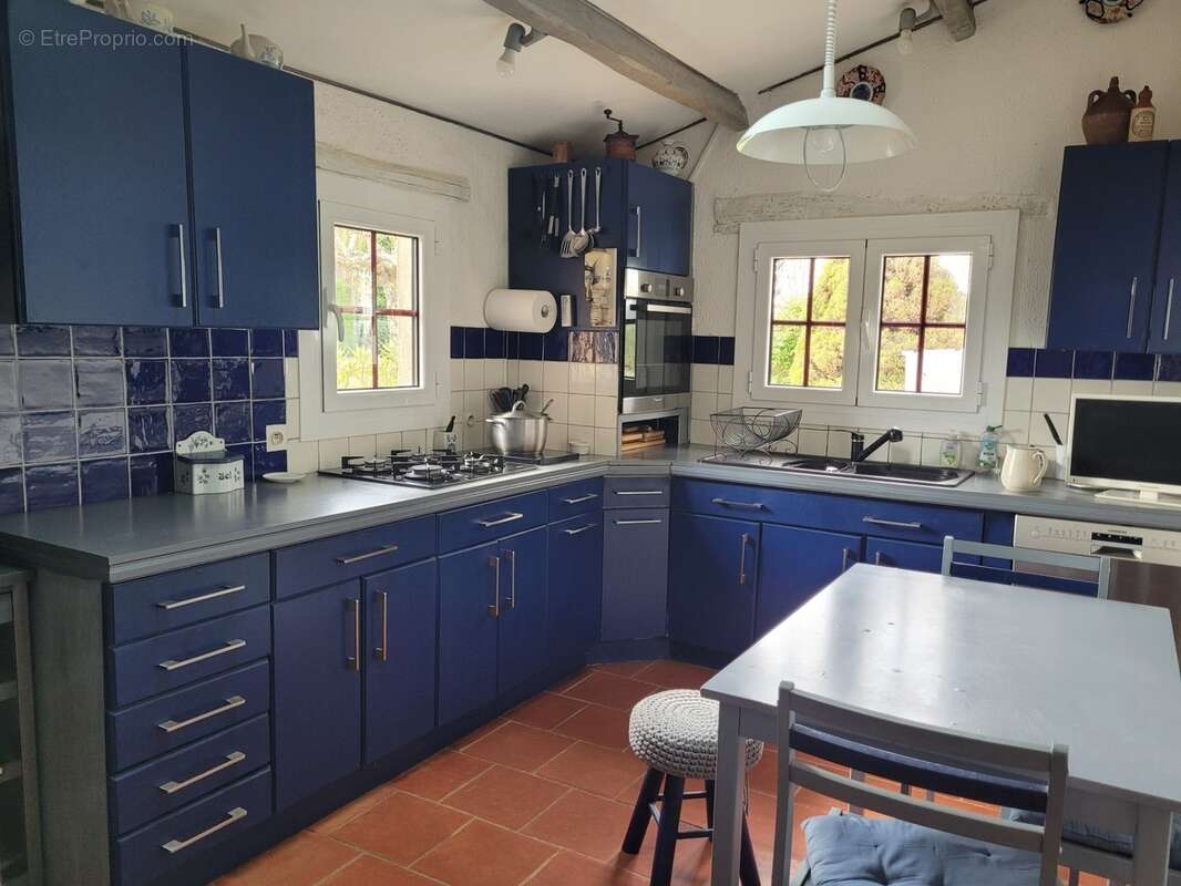 Propriete à vendre 15 pièces LA DOUZE (24) - photo 16