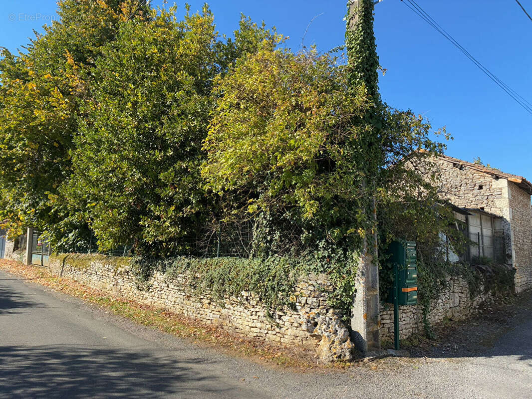 Maison à BLANZAY