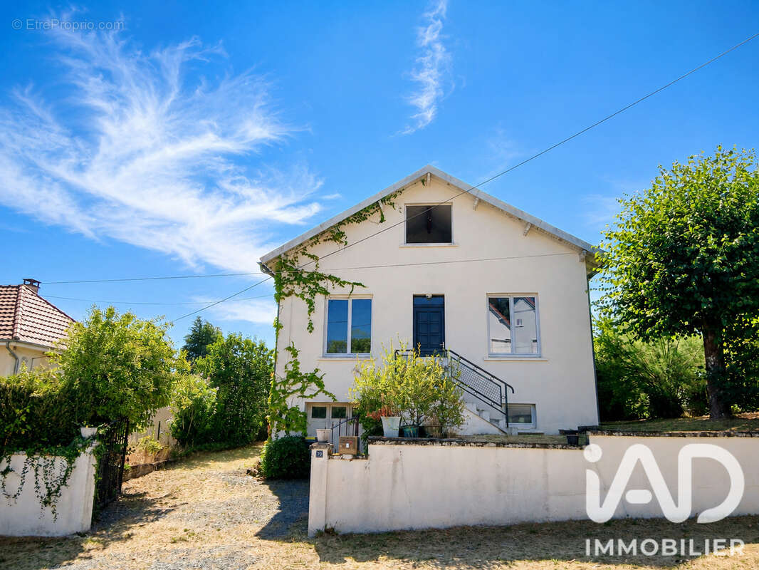 Photo 1 - Maison à LA COQUILLE