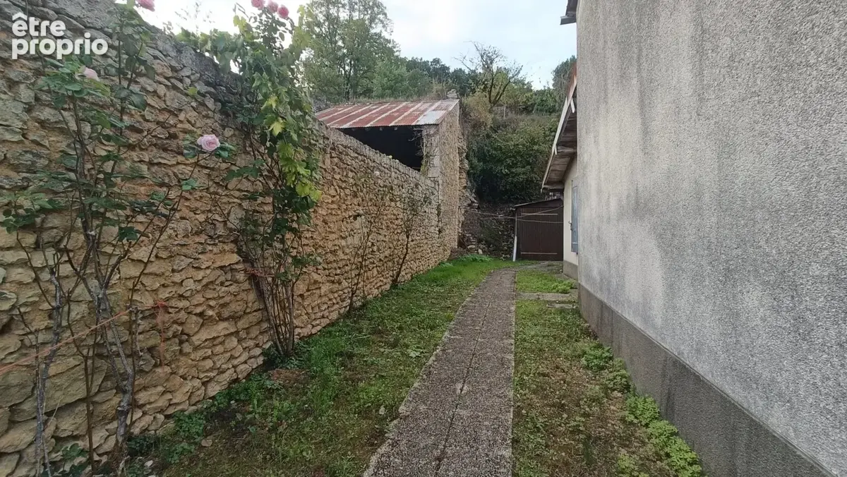 Maison à rénover latillé - photo 12