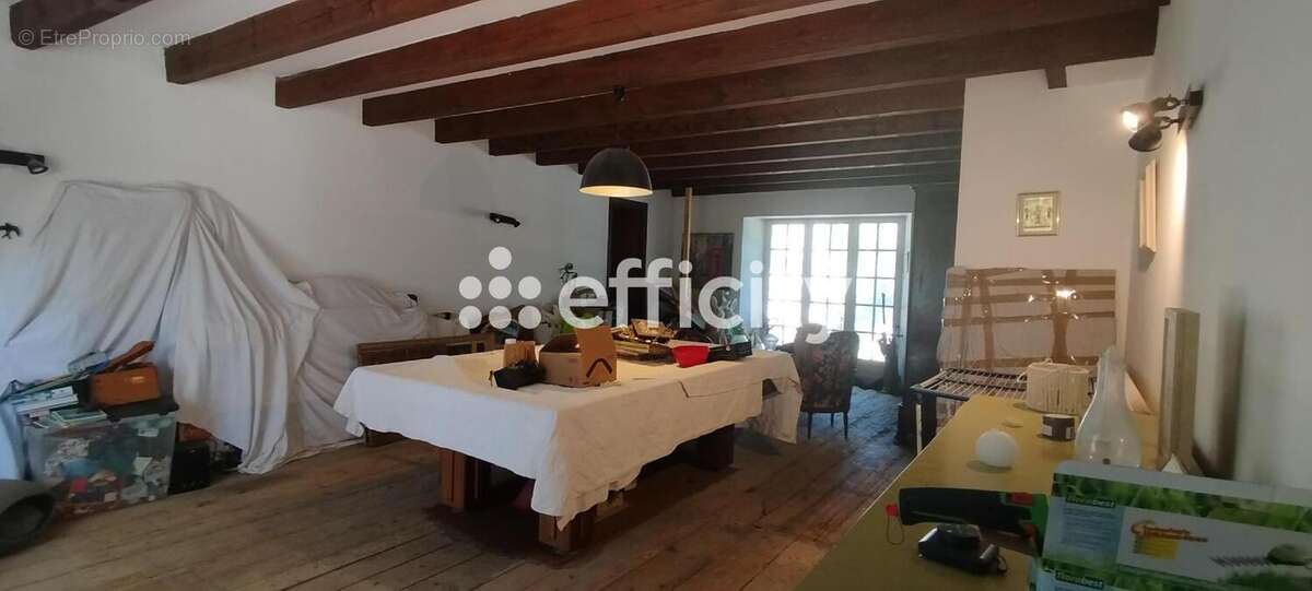 Maison 10 pièces 442 m² à vendre à Fournols (63980) - photo 9