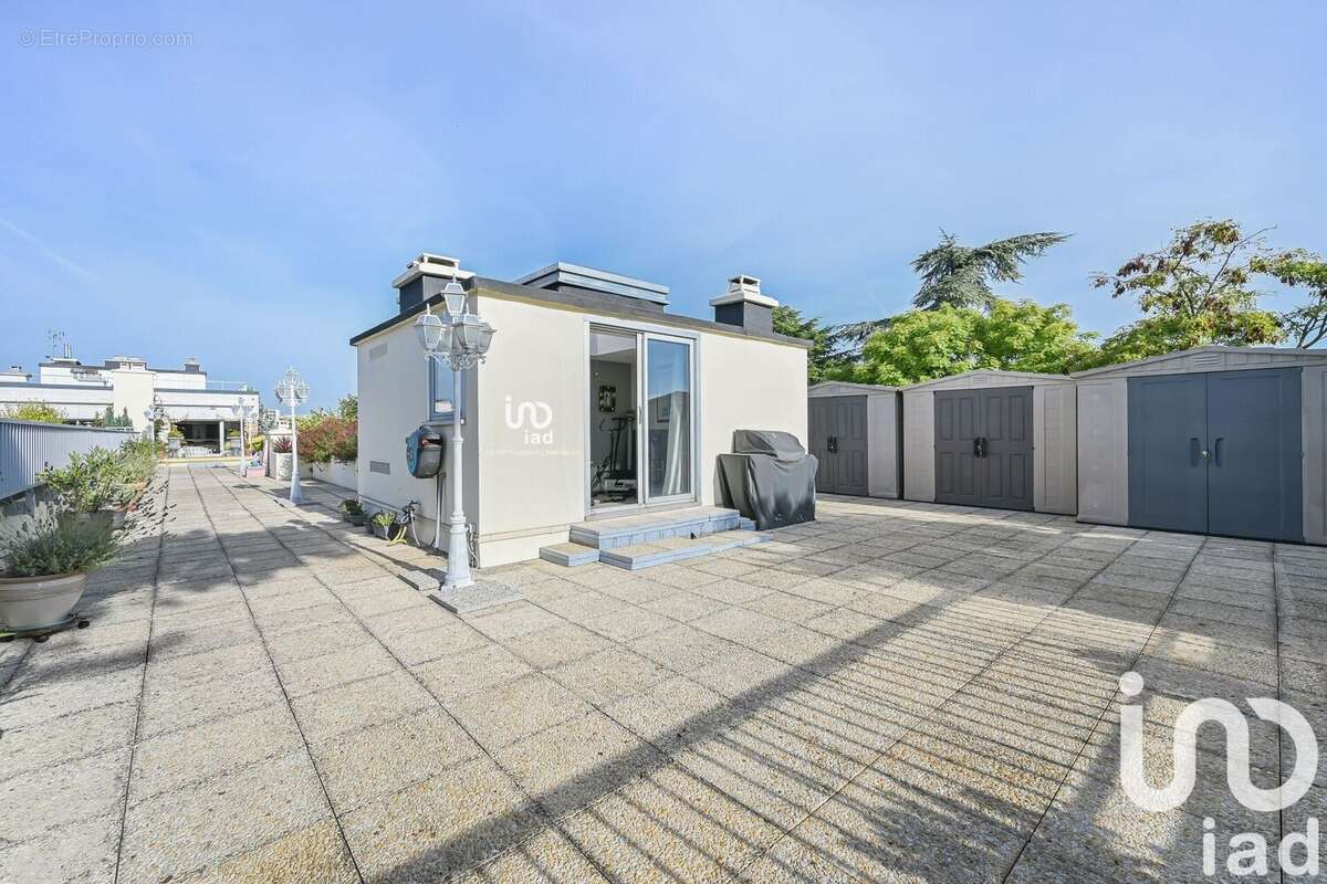 Photo 3 - Appartement à RUEIL-MALMAISON