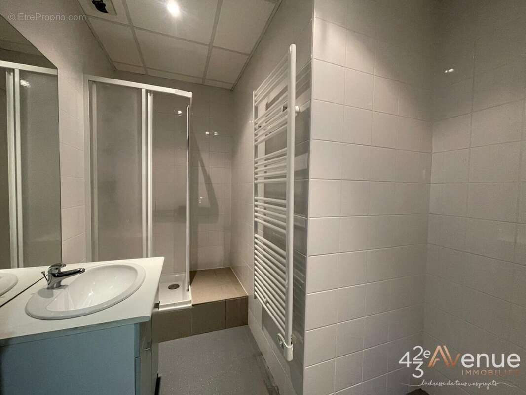 Appartement à SAINT-ETIENNE