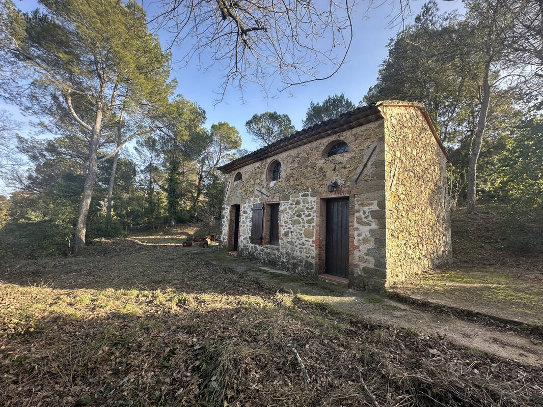 Maison à LE VAL