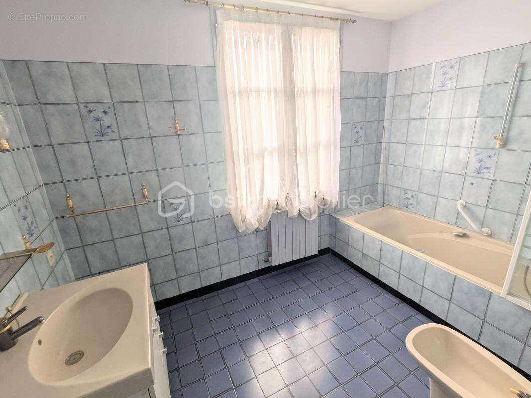 Maison à LA GUERCHE-DE-BRETAGNE