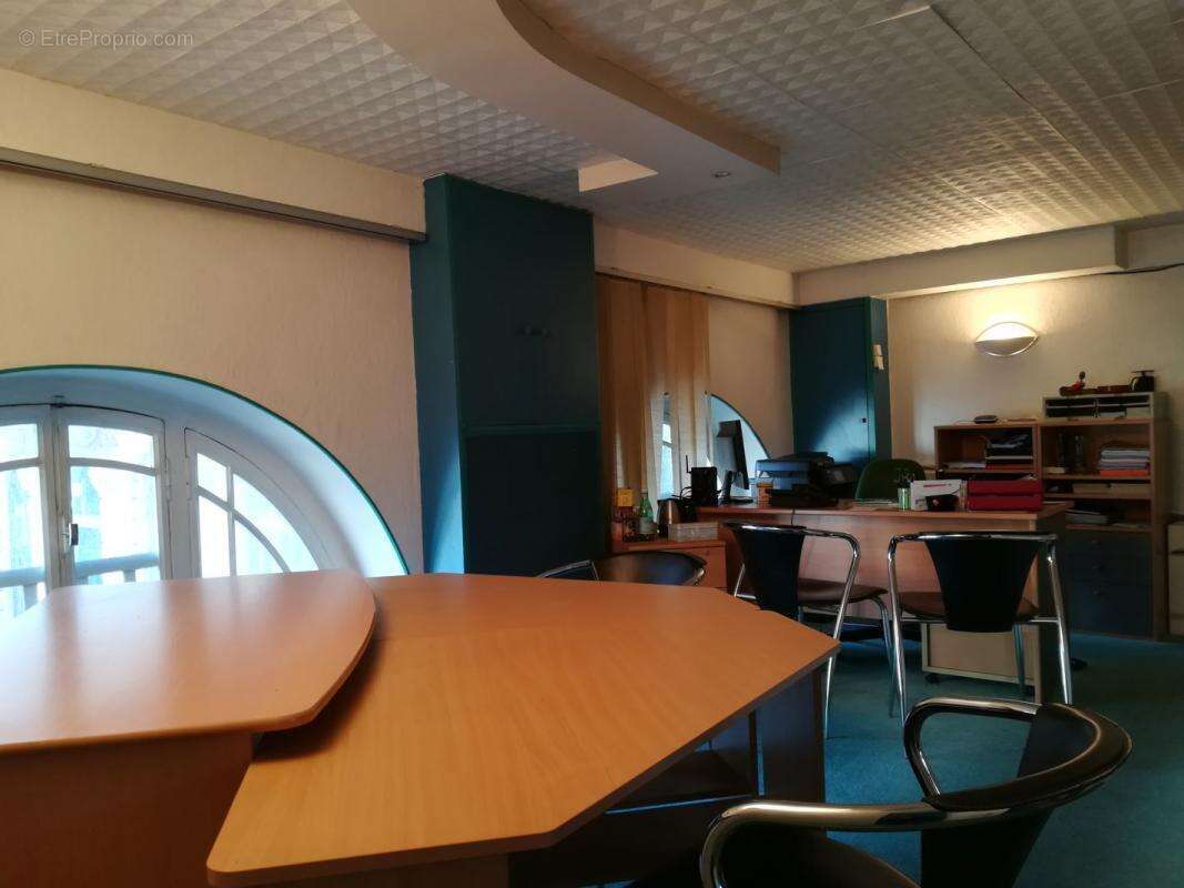 Commerce à LA ROCHELLE