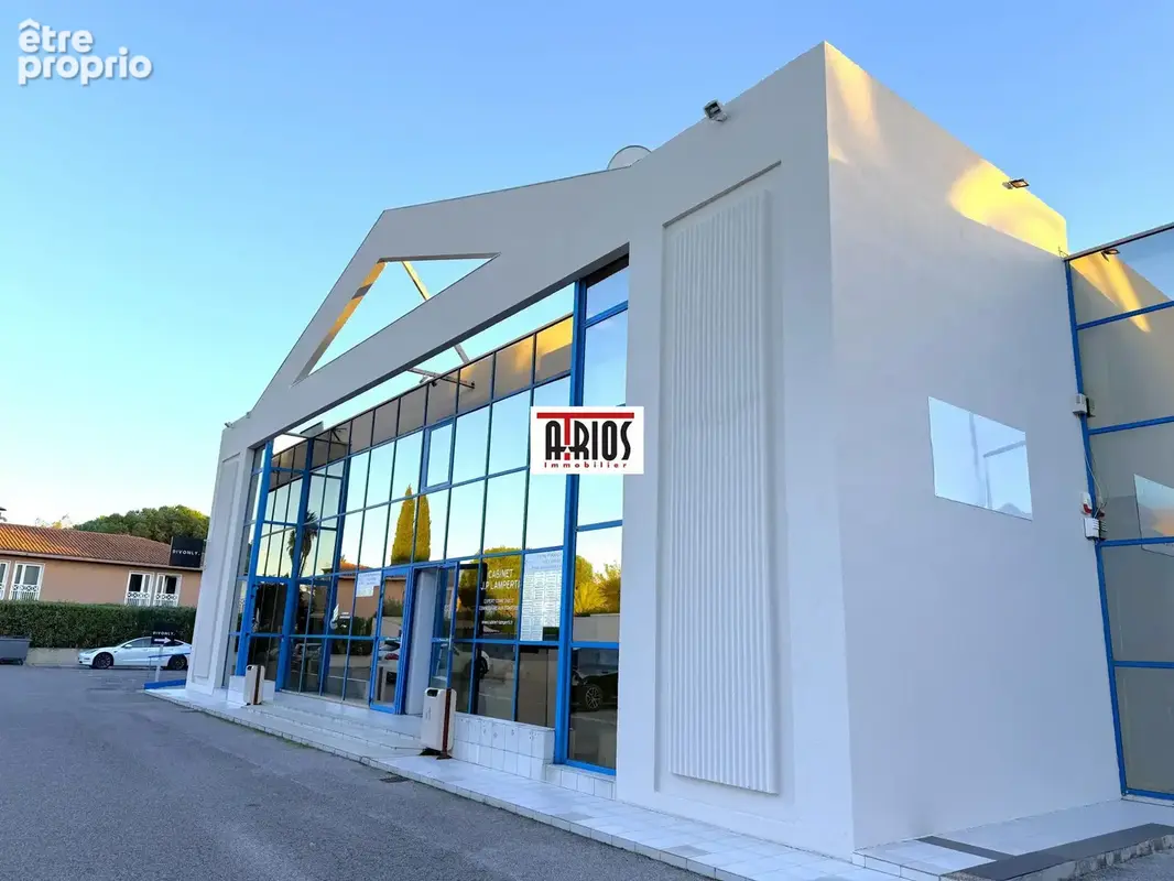 Commerce 315 m² à vendre à Hyeres (83400) - photo 5