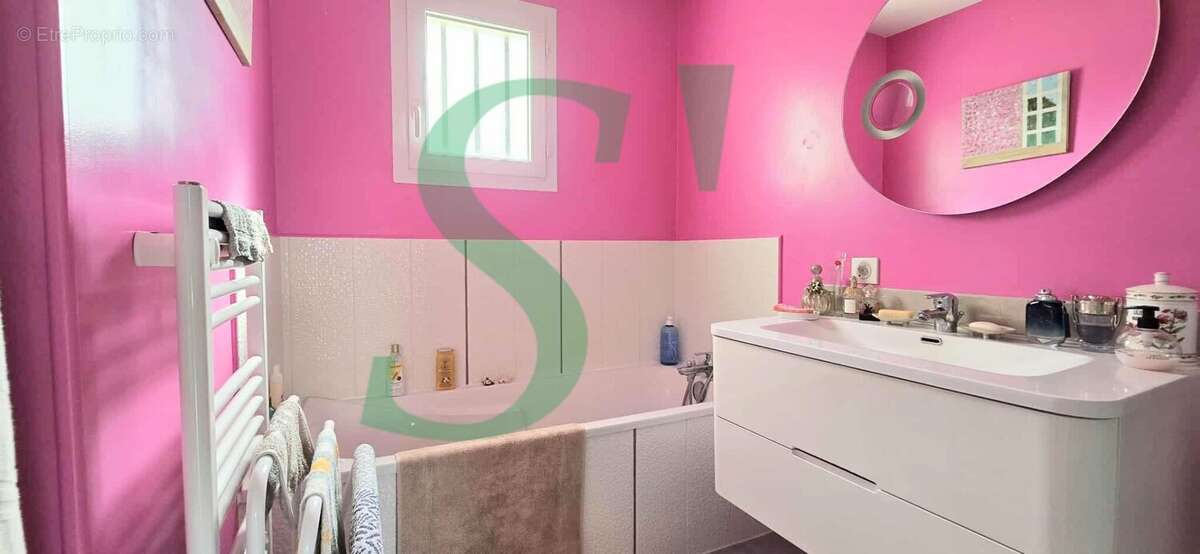 Maison 150 m² à Marines  - photo 7