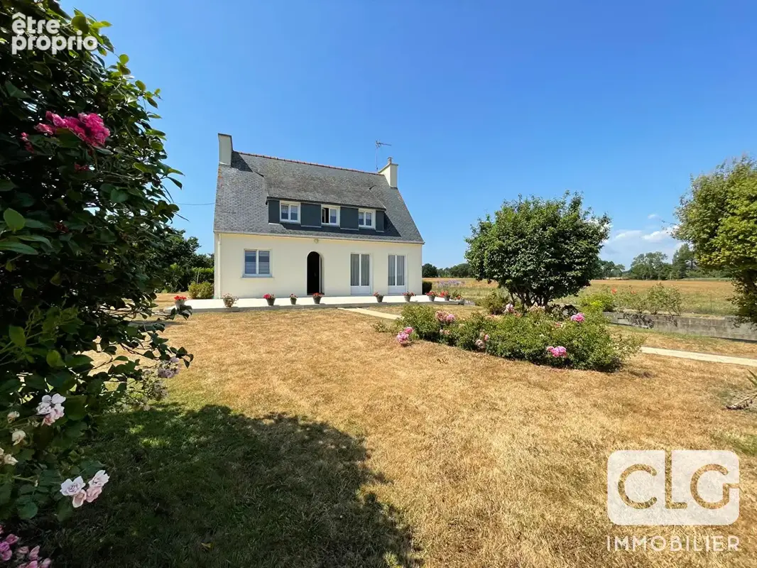 Maison à PLONEOUR-LANVERN