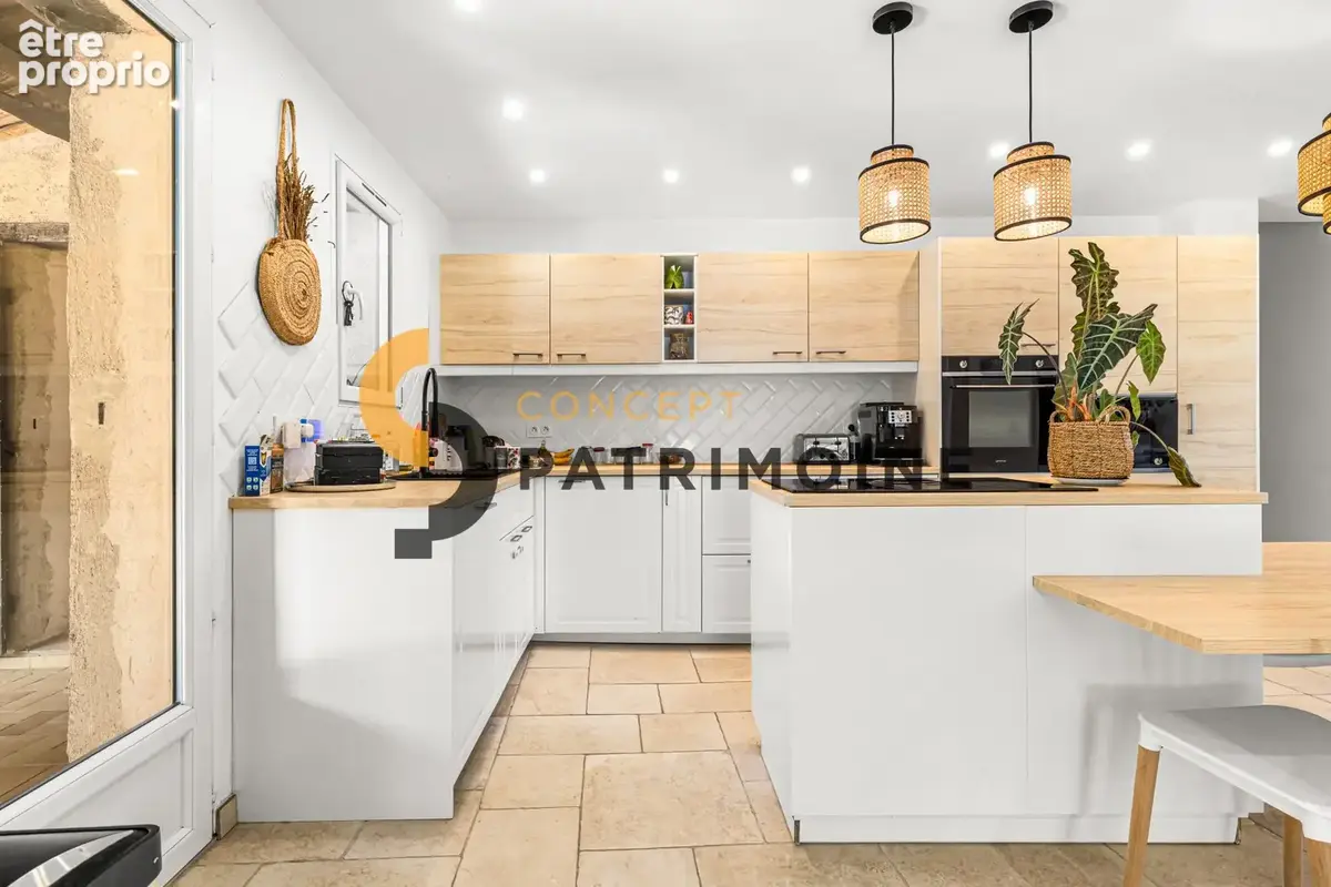 Maison 7 pièces 243 m² à vendre à Saint-Jeannet (06640) - photo 8