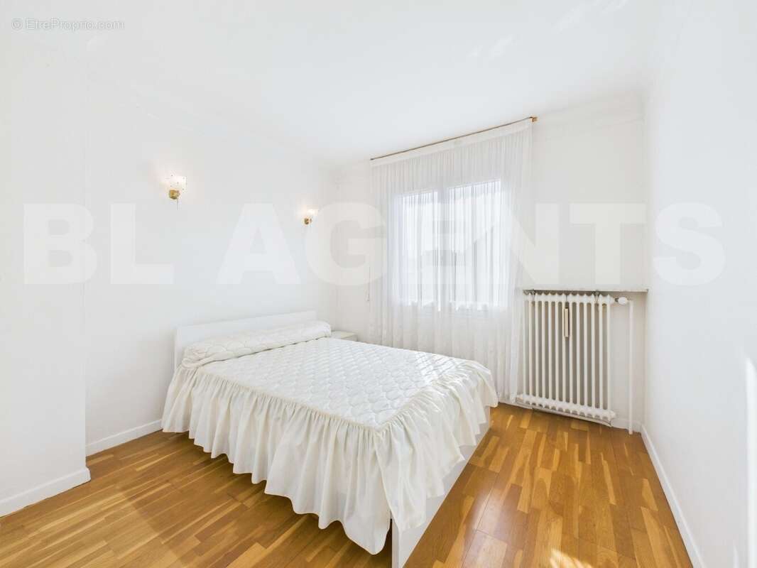 CAM04006G0-PR0040-STILL007 - Maison à SUCY-EN-BRIE