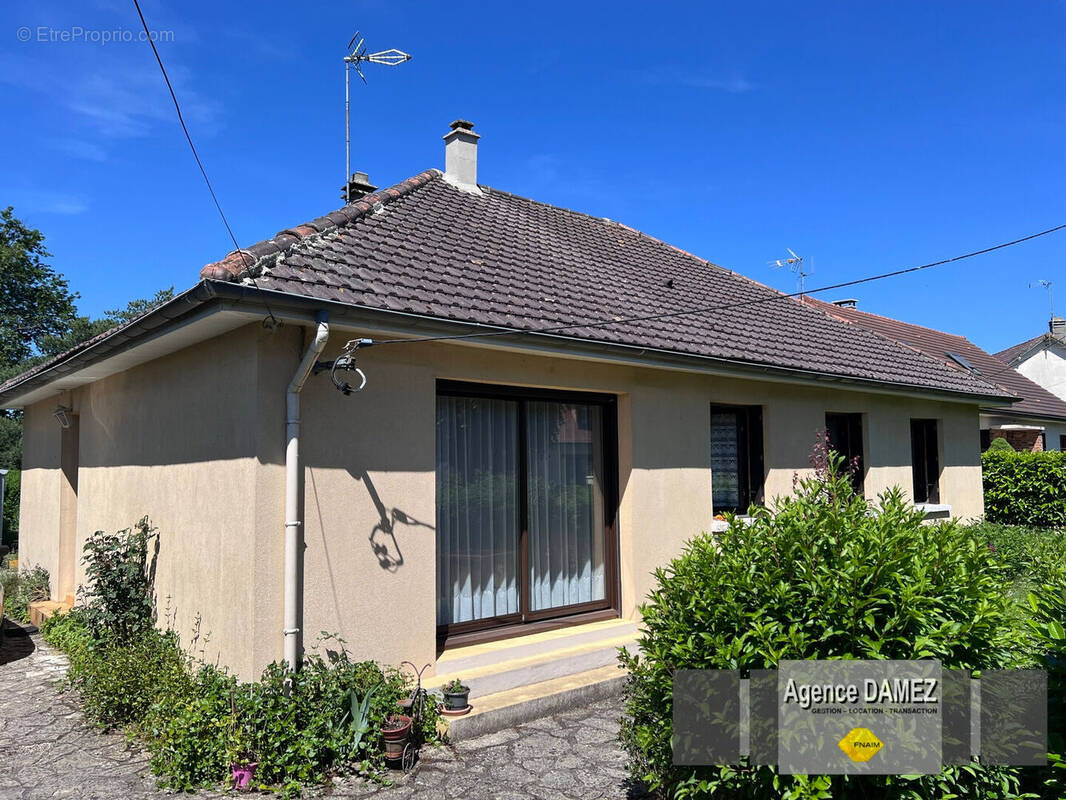 Maison à CORBREUSE