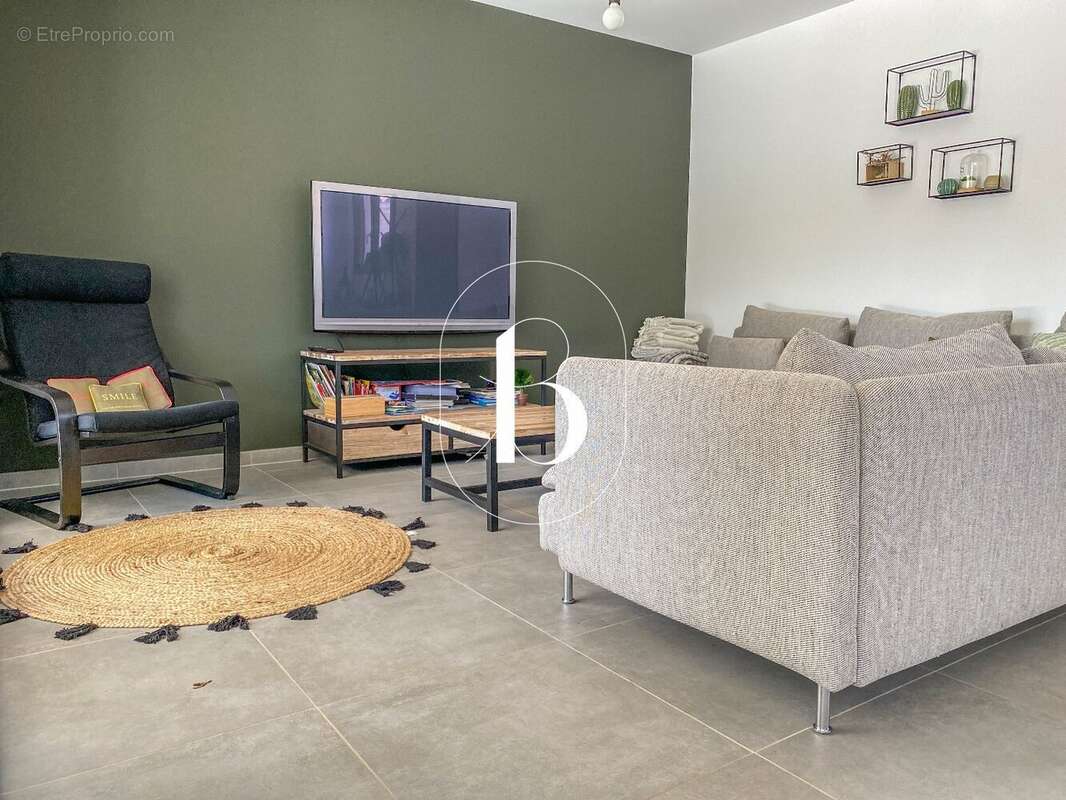 Maison à GOUDARGUES