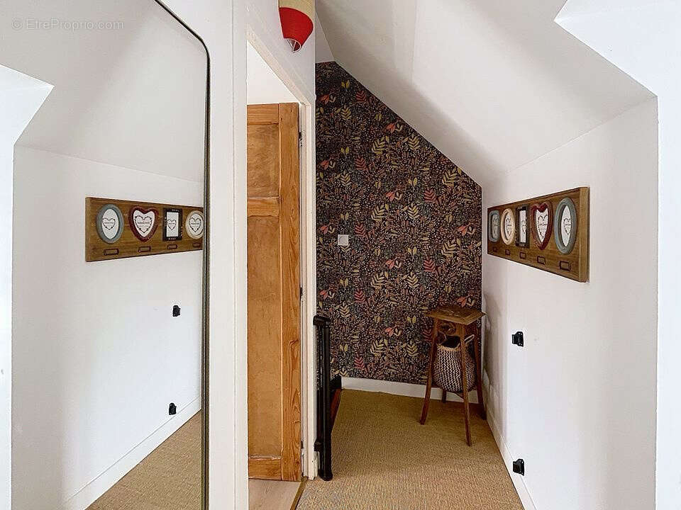 Maison à JULLOUVILLE