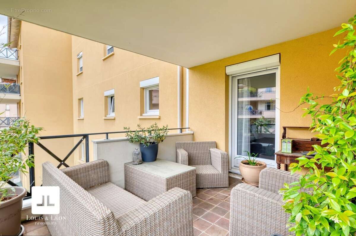 Appartement à TASSIN-LA-DEMI-LUNE