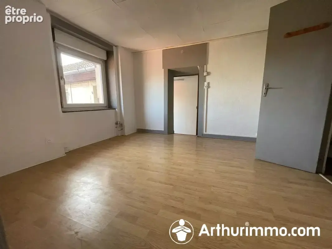 Seloncourt – centre-ville – appartement t2 de  m² - photo 3