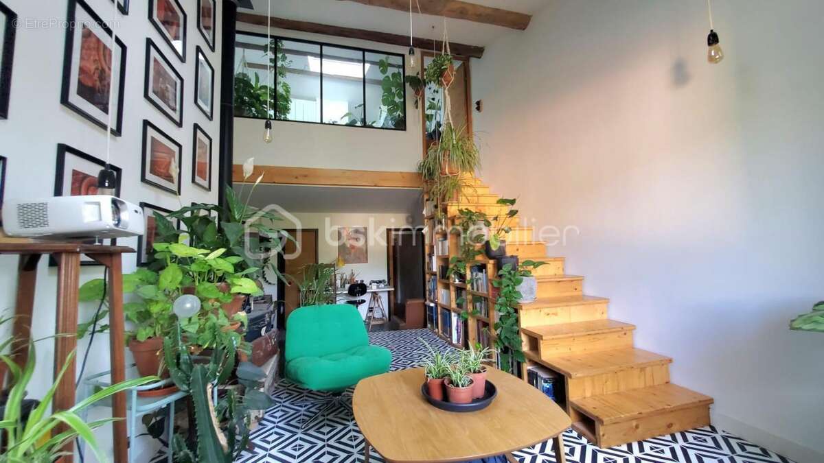 Maison à MALEMORT-DU-COMTAT