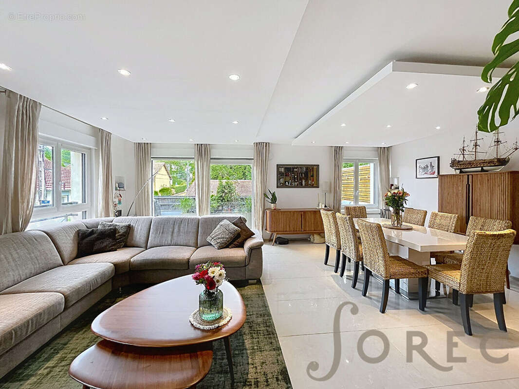 Appartement à MOULINS-LES-METZ