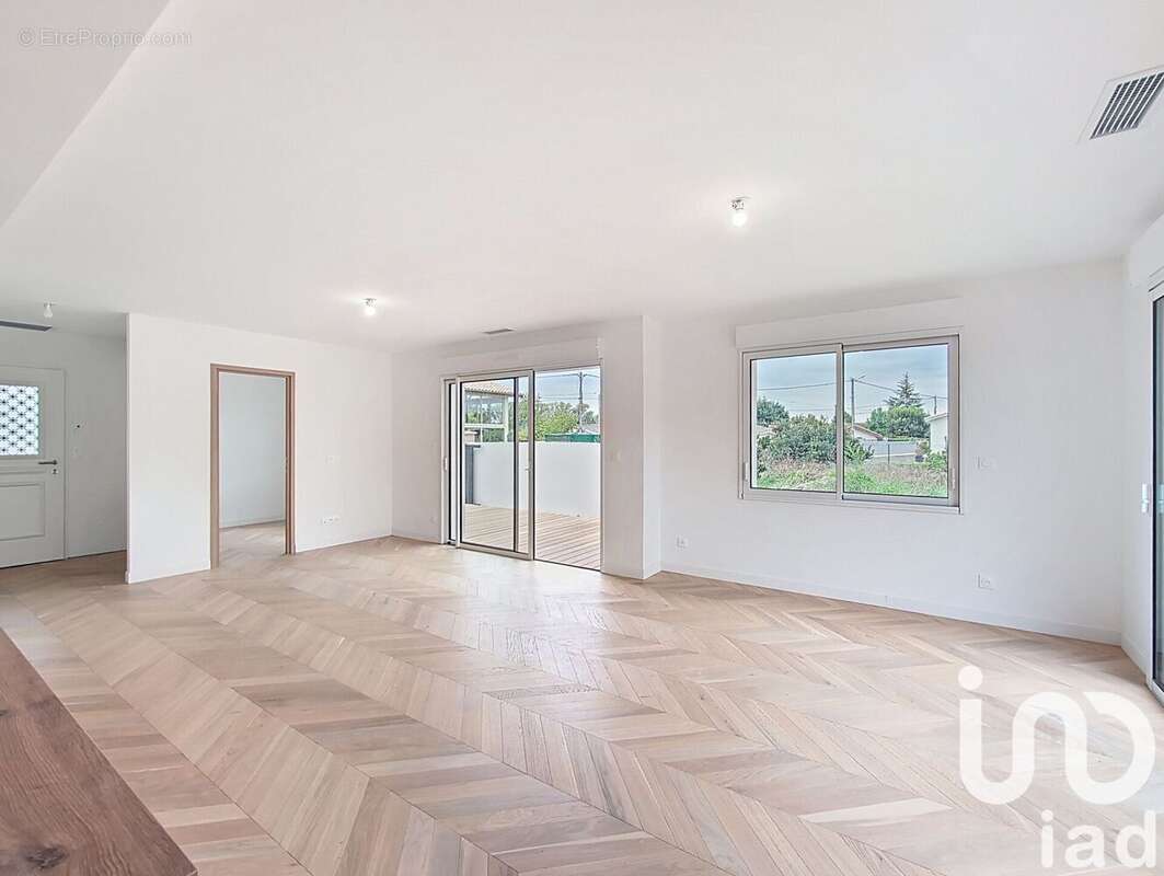 Photo 6 - Maison à SAINT-MEDARD-EN-JALLES