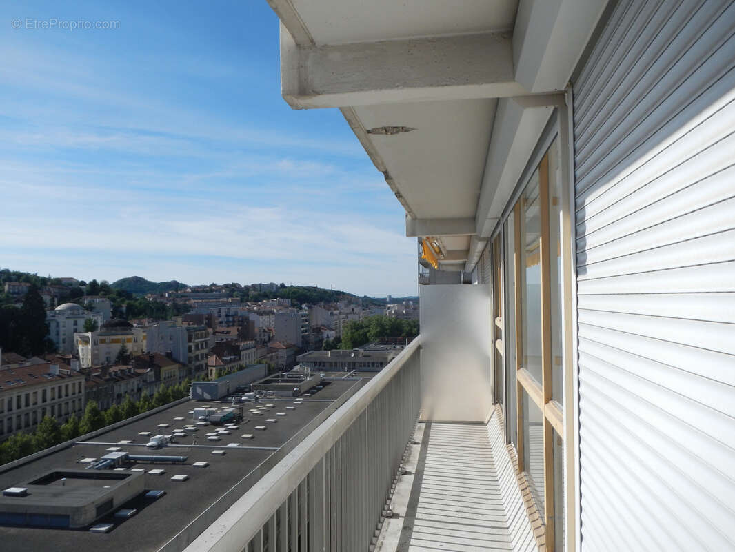 Appartement à SAINT-ETIENNE