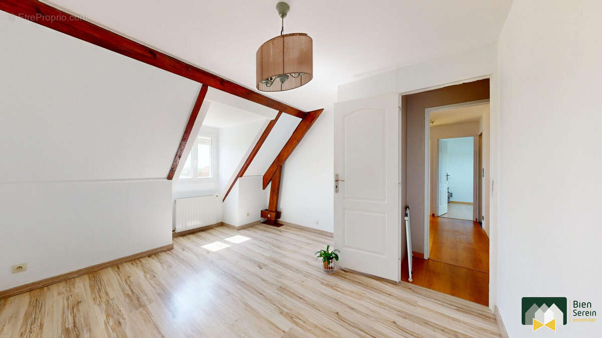 Maison à VER-LES-CHARTRES