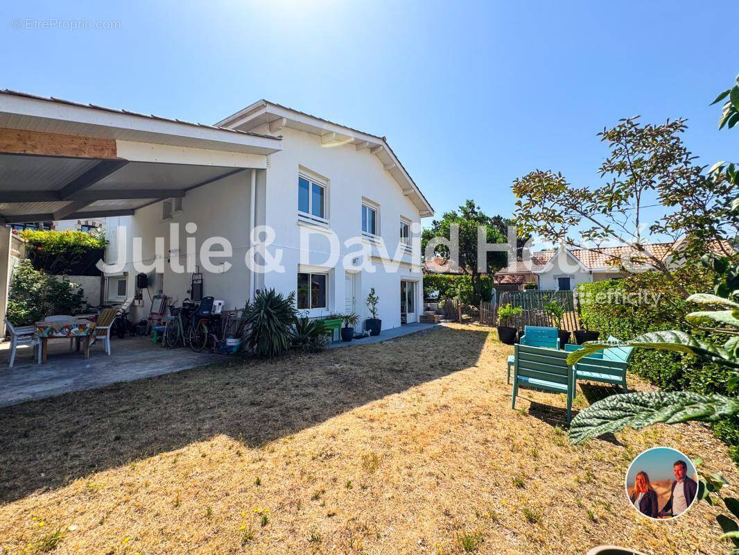 Maison à LACANAU