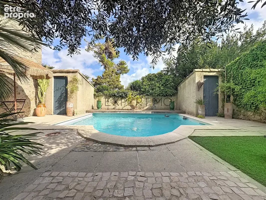 Saint Georges d'Orques. Magnifique maison vigneronne avec piscine et 5 chambres. - photo 16