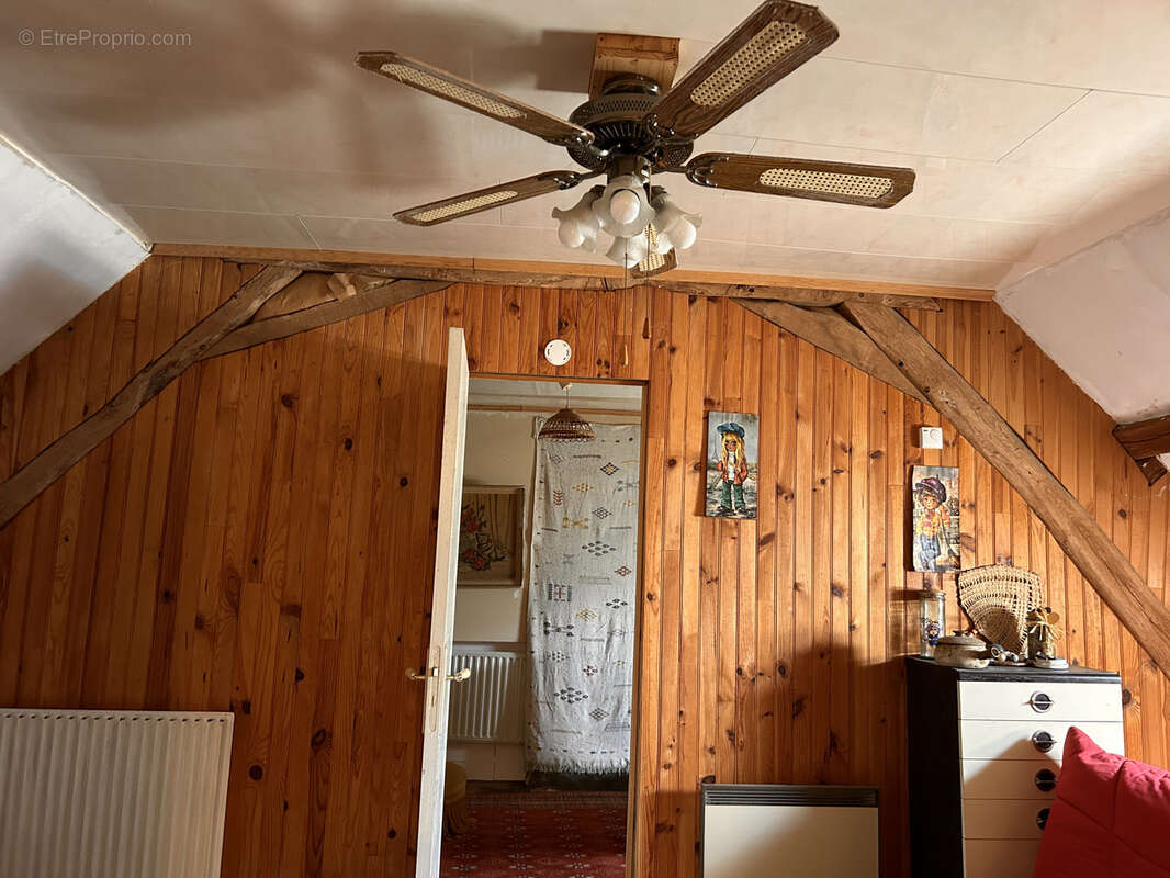 Maison à LA PEROUILLE