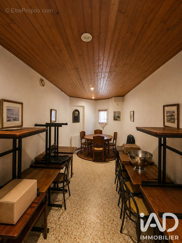Commerce 162 m² à Sartrouville  - photo 5