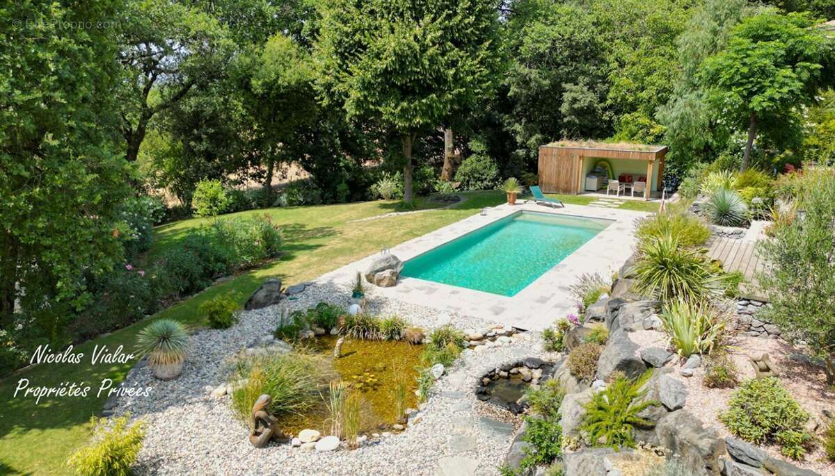 Villa à Montélimar - Piscine, sous-sol intégral, jardin paysagé - photo 2