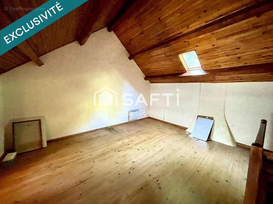 Photo 1 - Maison à SAINT-BEAUZELY