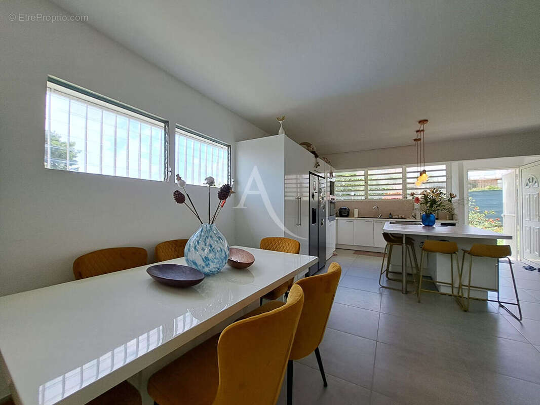 Maison à FORT-DE-FRANCE