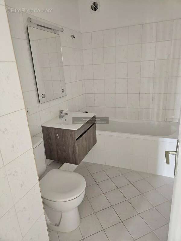 Appartement à PUGET-SUR-ARGENS