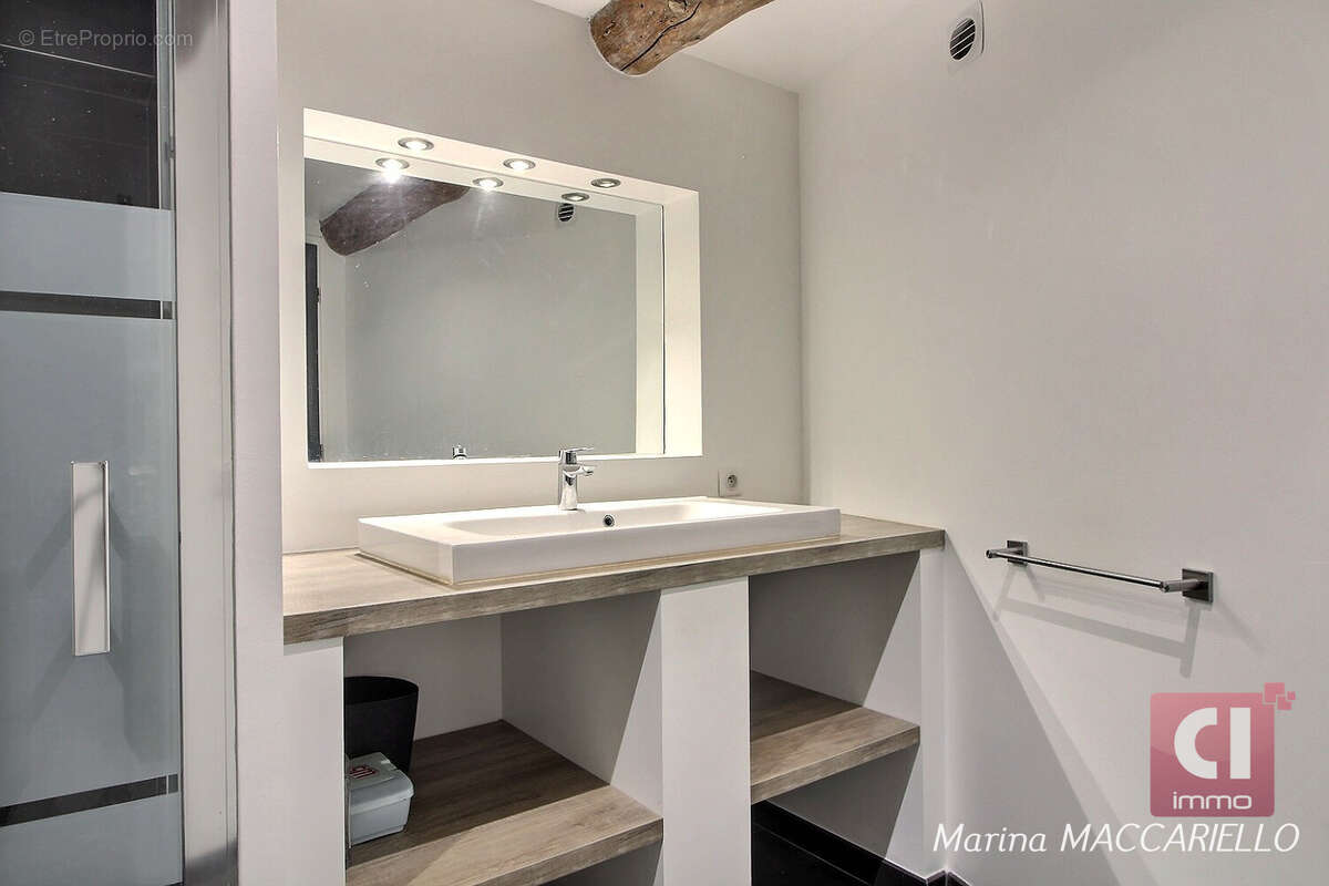 APPARTEMENT / duplex 188 m² - République Marseille 13002 - photo 7