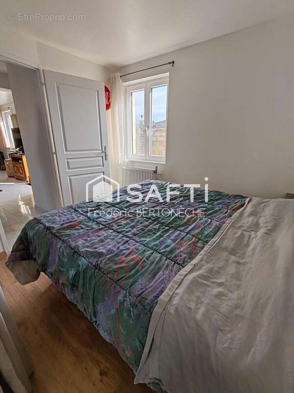 Maison 95 m² à Gours  - photo 2