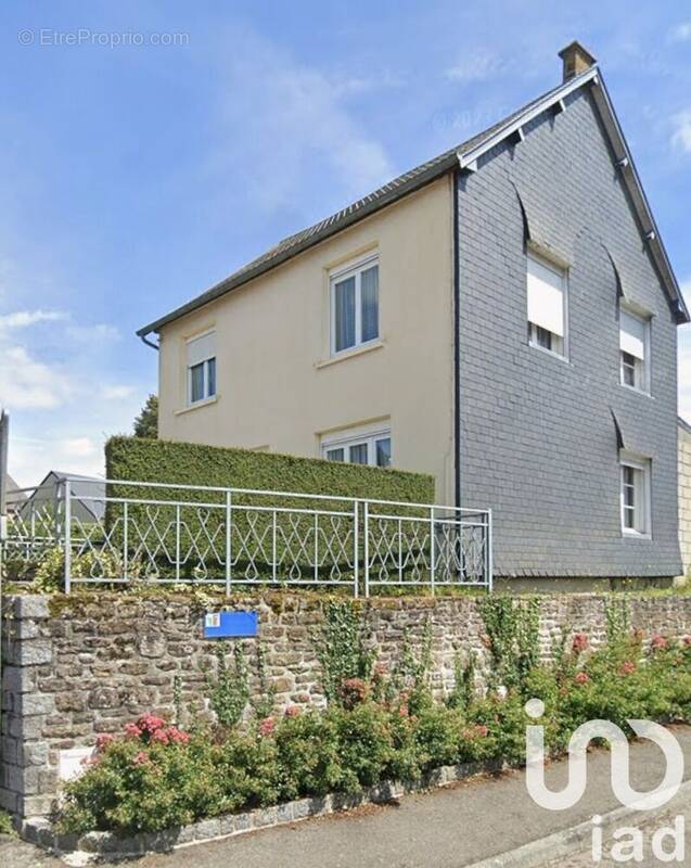 Photo 1 - Maison à JUVIGNY-LE-TERTRE