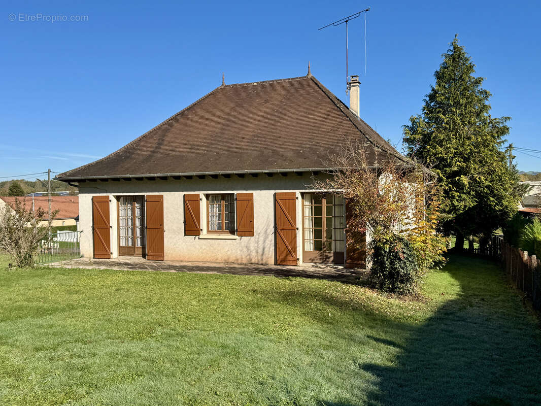Maison à SAINT-AULAIRE
