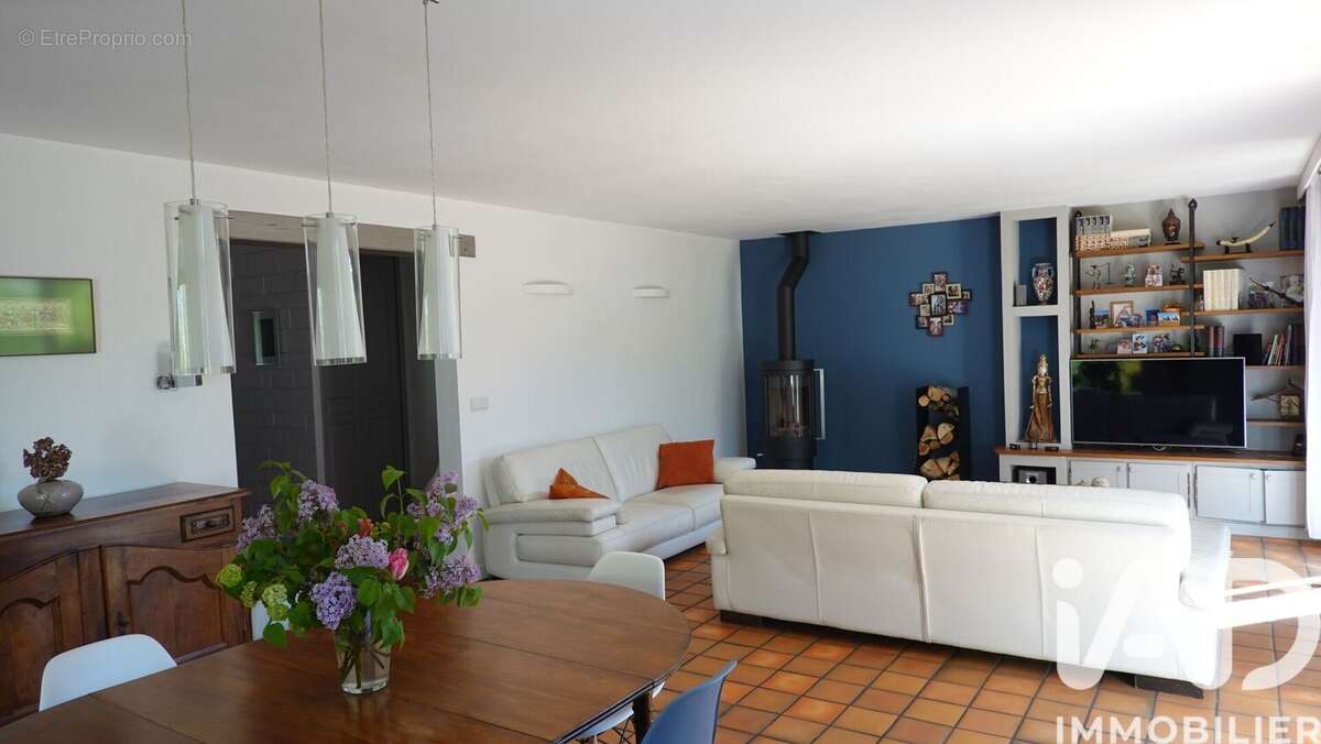 Photo 3 - Maison à MONTGERON