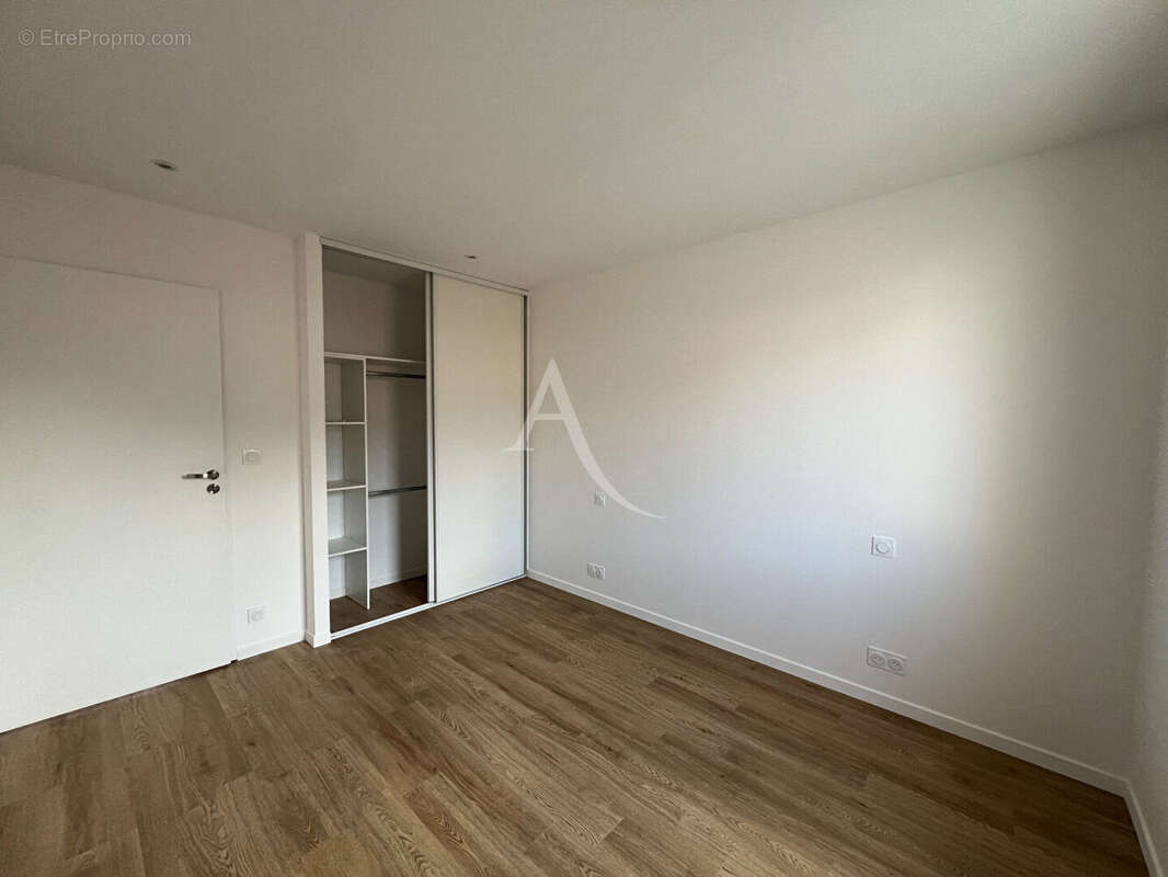 Maison Saint Hilaire La Foret 4 pièce(s) 87 m2 - photo 3