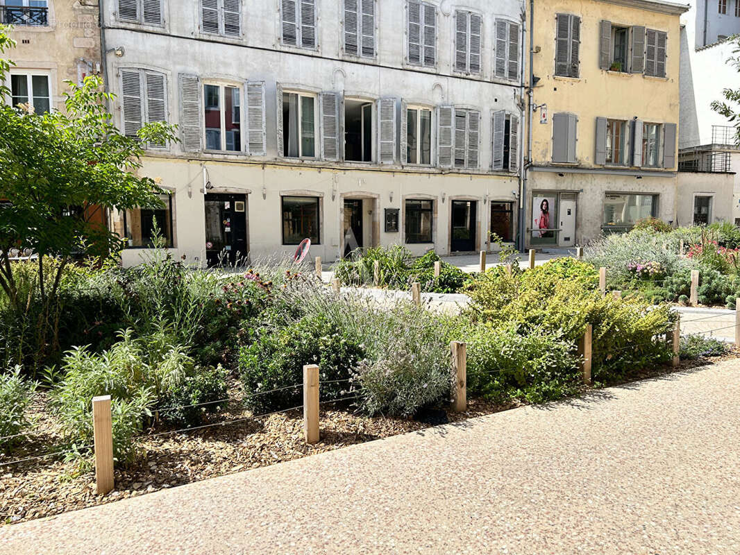 Murs Commerciaux Mâcon 158 m2 - photo 4