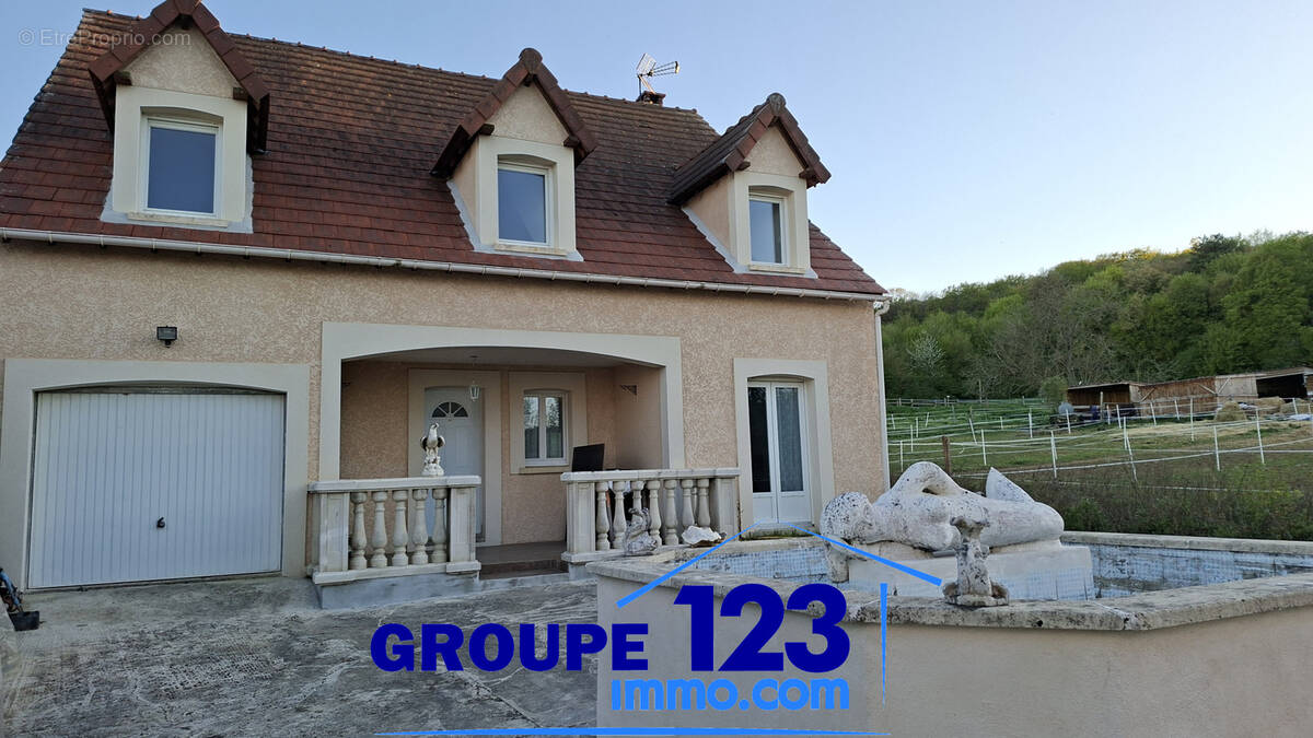 Maison à CHASSY