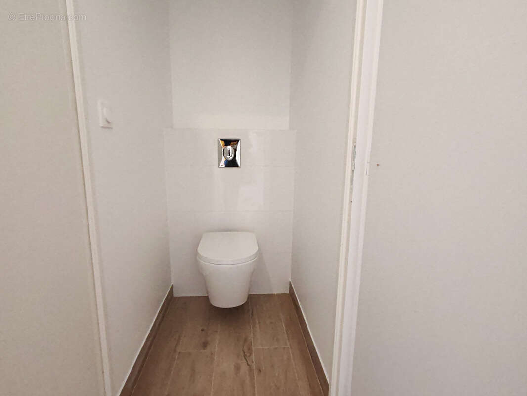 Appartement à LIVRON-SUR-DROME