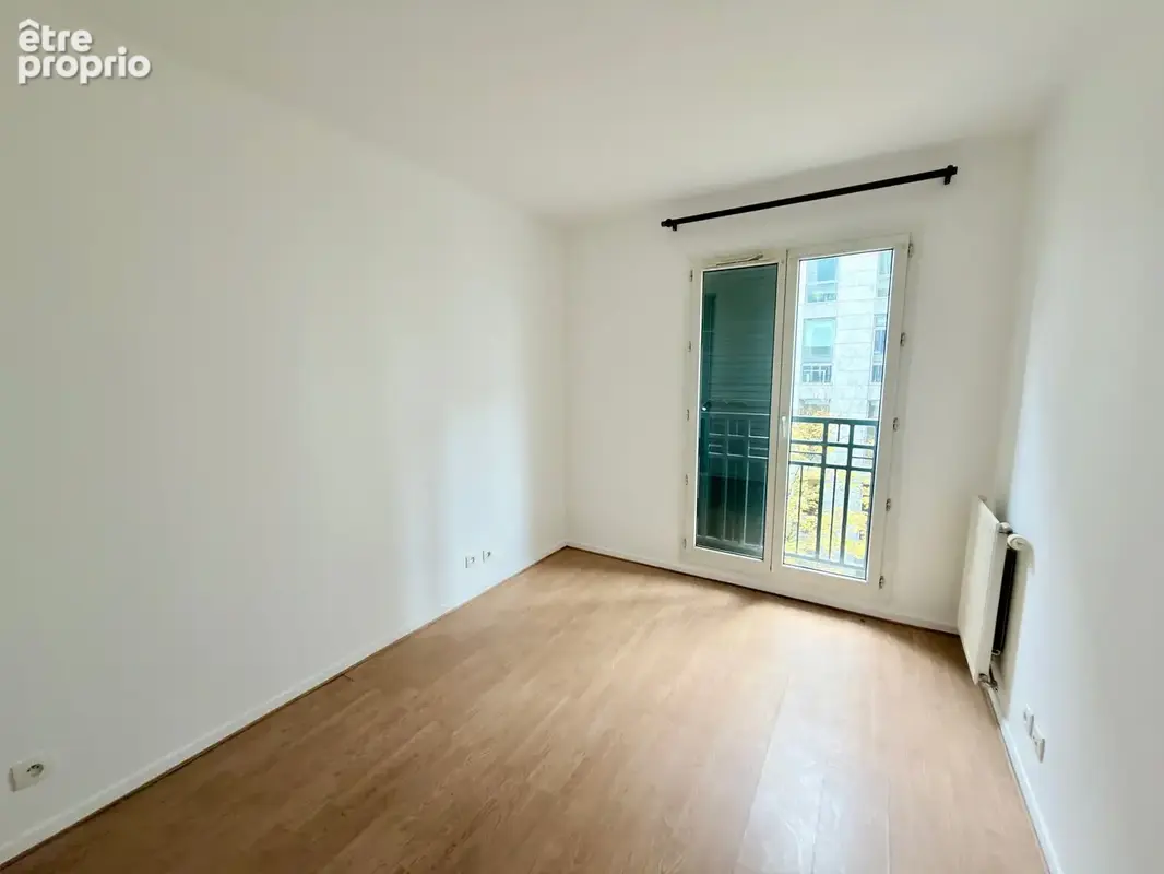 Courbevoie — Faubourg de l'Arche  Exclusivité — Appartement avec balcon et parking - photo 5