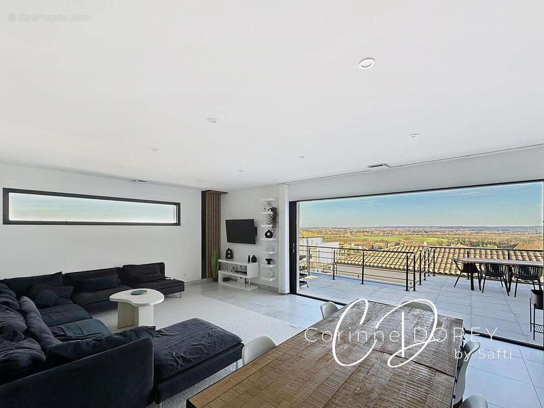 Photo 2 - Maison à SAUZET