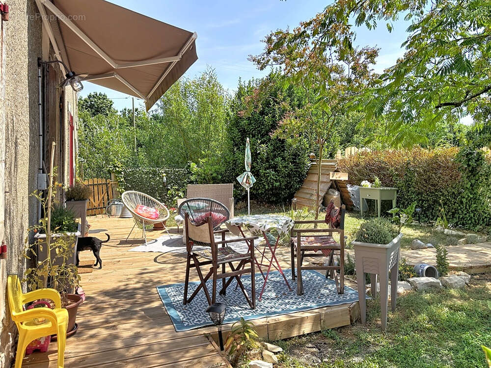 Maison à LA RONDE